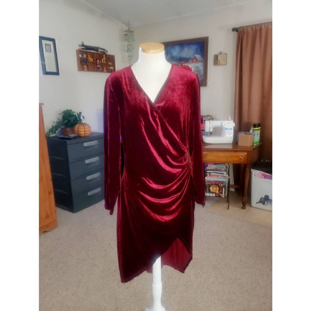 MWOT HUHOT WOMENS VELVET COCKTAIL/PARTY DRESS
